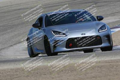 media/Sep-14-2025-Speed Ventures (Sun) [[b2951cd086]]/Black/Session 3 (Off Ramp)/